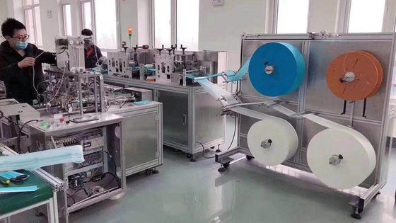 Trung Quốc Dây chuyền sản xuất mặt nạ màn hình cảm ứng / Máy mặt nạ dùng một lần tự động nhà cung cấp