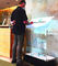 Kiosk tự phục vụ Máy chiếu phía sau 30 inch Holo Touch Kiosk nhà cung cấp